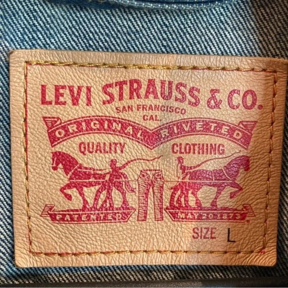 Levi's Blue Denim Trucker Jacket